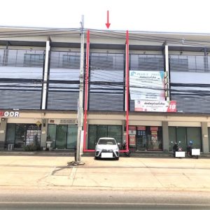 04 Commercial Building