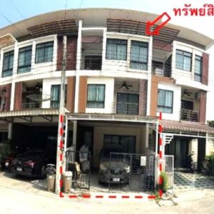 03 Townhouse