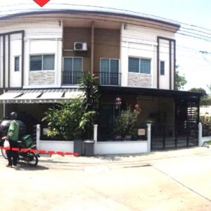 03 Townhouse