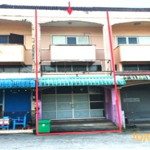 04 Commercial Building