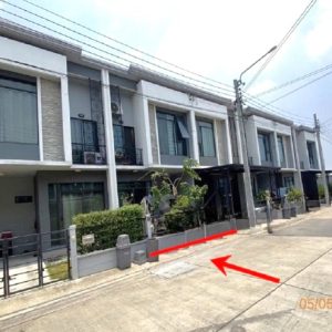 03 Townhouse