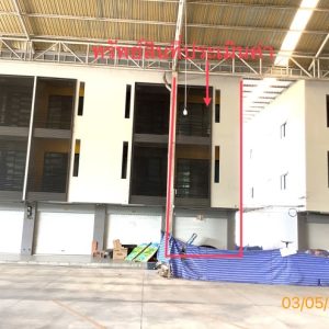 04 Commercial Building