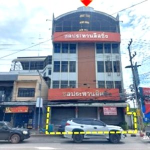 04 Commercial Building