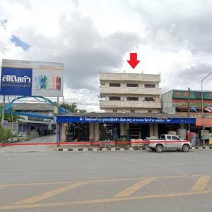 04 Commercial Building