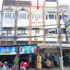 04 Commercial Building