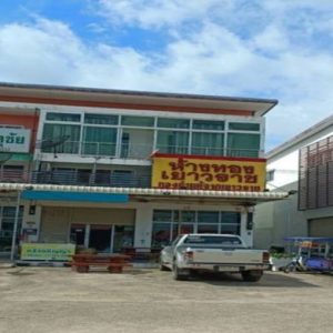 04 Commercial Building