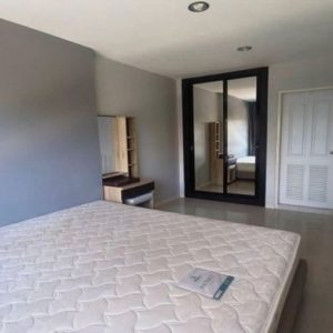 05 Condominium
