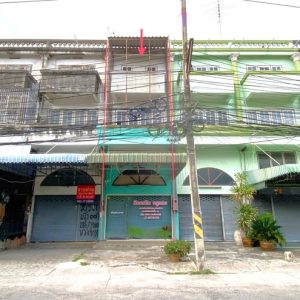 04 Commercial Building