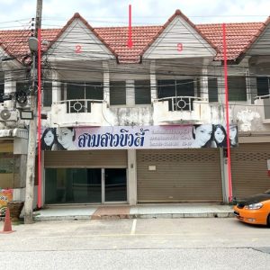 04 Commercial Building