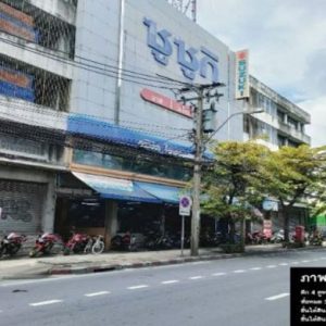 04 Commercial Building