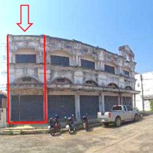 04 Commercial Building
