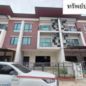 03 Townhouse