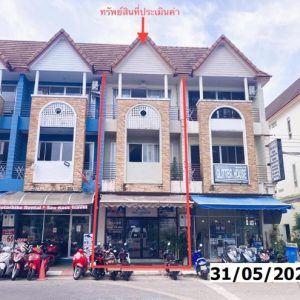 04 Commercial Building