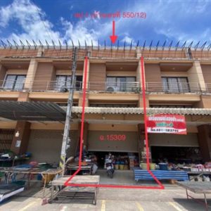 04 Commercial Building