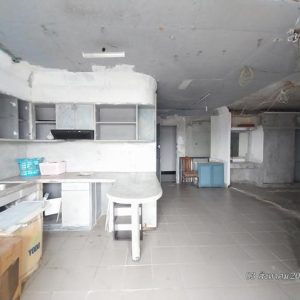 05 Condominium