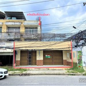 04 Commercial Building