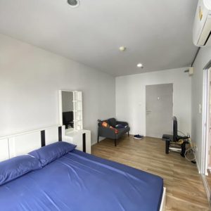 05 Condominium