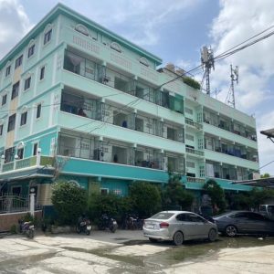 04 Commercial Building