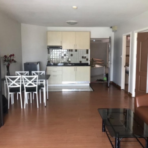 05 Condominium