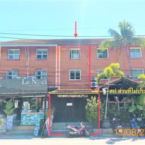 04 Commercial Building