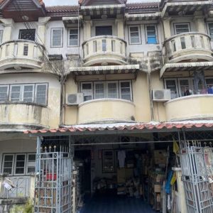 03 Townhouse