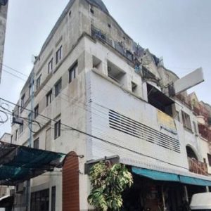 04 Commercial Building
