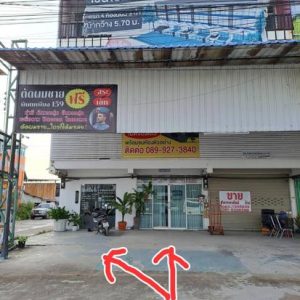 04 Commercial Building