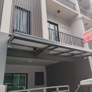 03 Townhouse