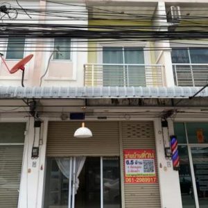 04 Commercial Building