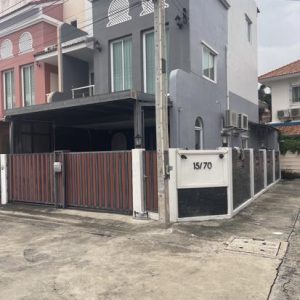 03 Townhouse