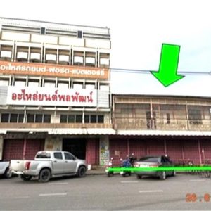 04 Commercial Building