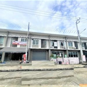 04 Commercial Building