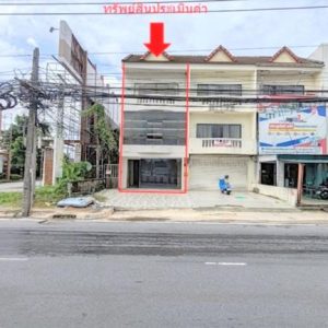 04 Commercial Building