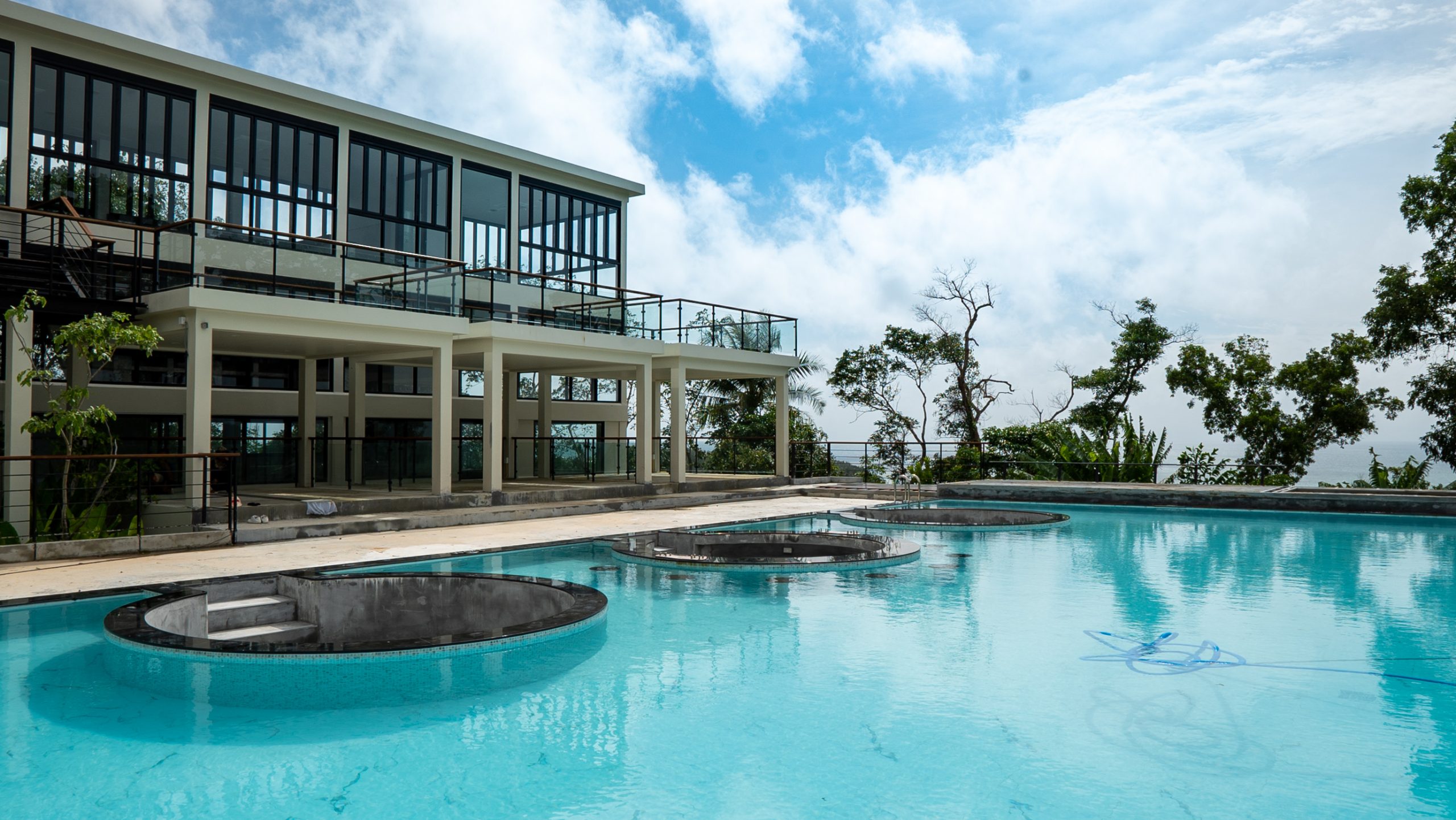 DSC04267 Utopia Karon _photo