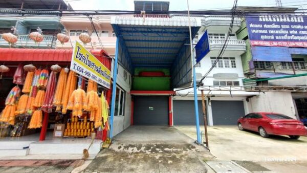 04 Commercial Building _photo