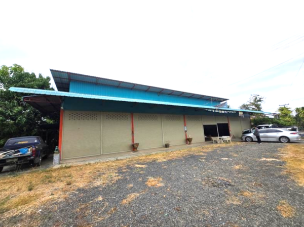 12 warehouses _photo