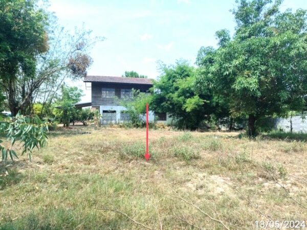 01 Land is empty. _photo