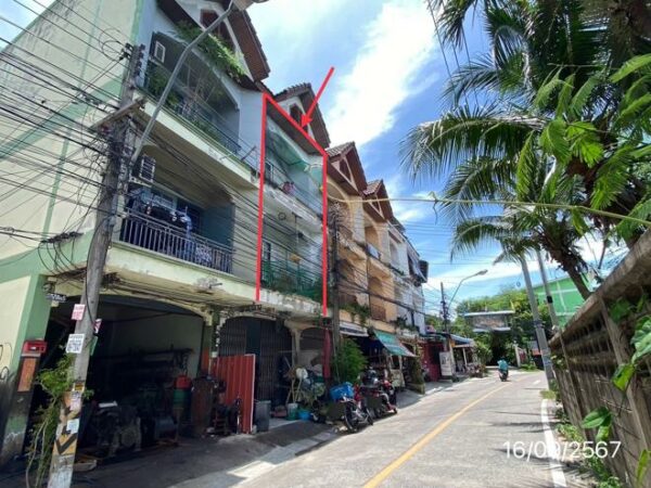 04 Commercial Building _photo