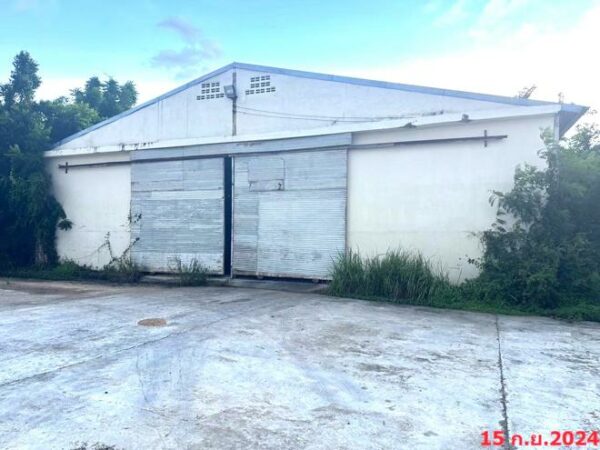 12 warehouses _photo