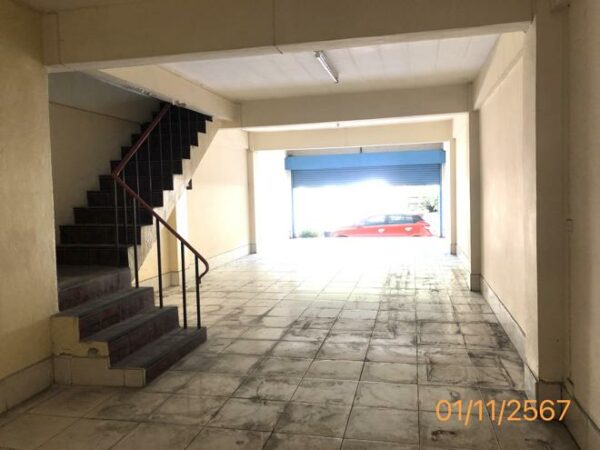 04 Commercial Building _photo
