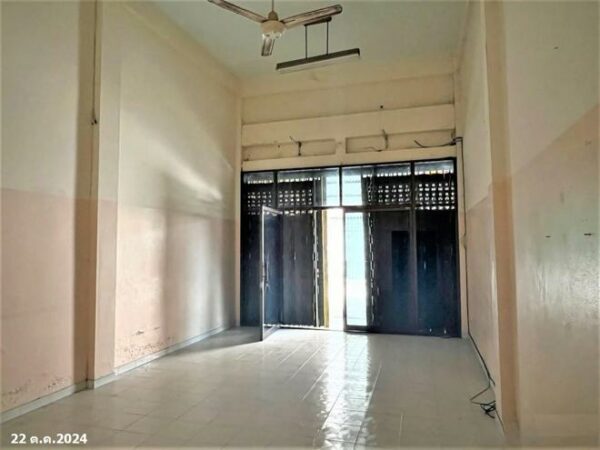 04 Commercial Building _photo