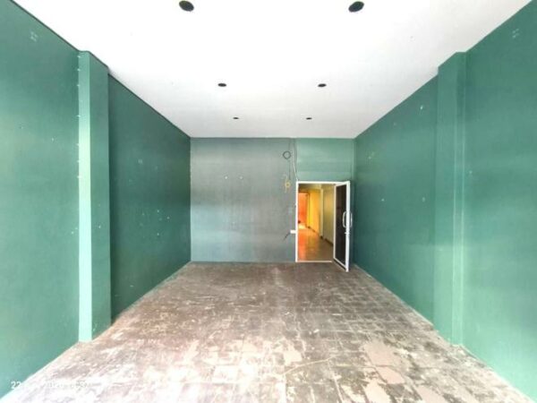 04 Commercial Building _photo