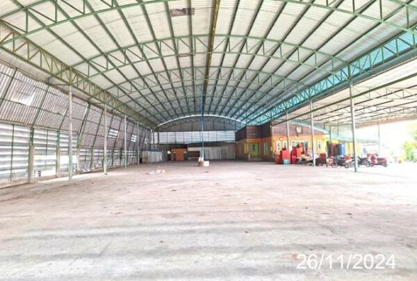 12 warehouses _photo