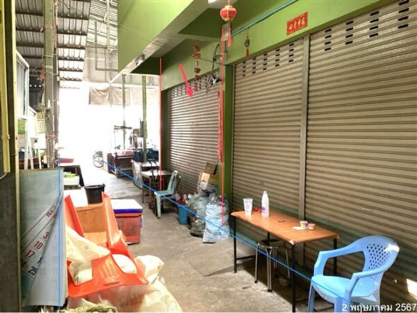 04 Commercial Building _photo
