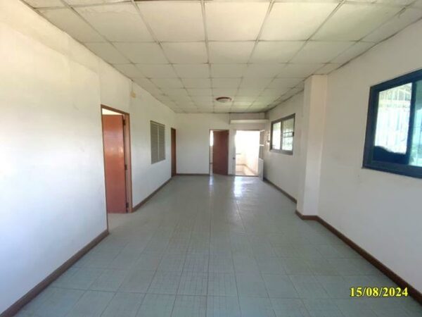 04 Commercial Building _photo