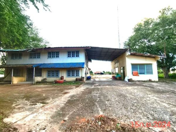 12 warehouses _photo