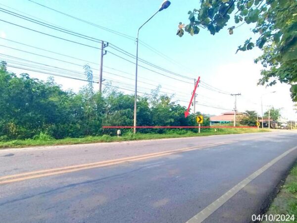 01 Land is empty. _photo