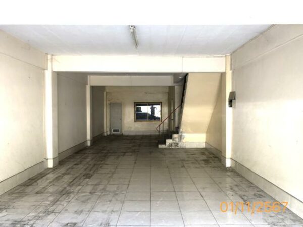 04 Commercial Building _photo