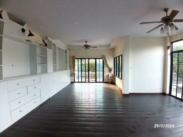 02 Single House _photo