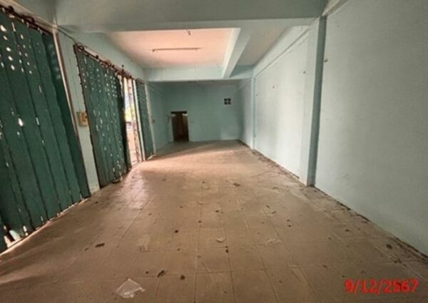 04 Commercial Building _photo